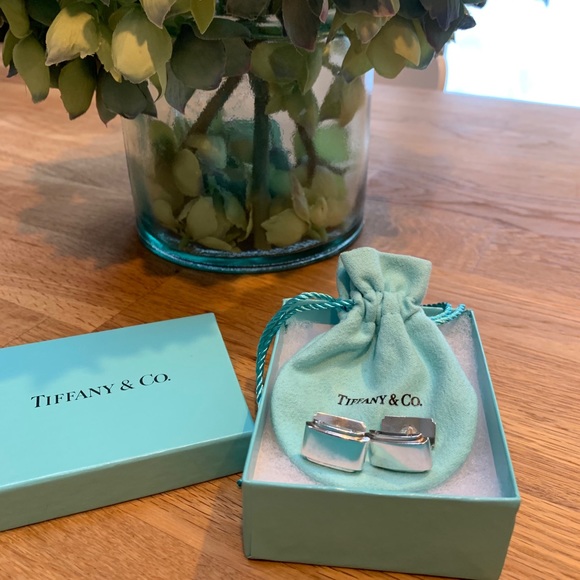 New Tiffany Metropolis Men’s Cuff links - Picture 3 of 5